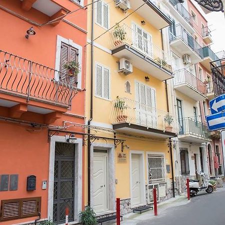 B&B Evelyne Taormina Exterior foto